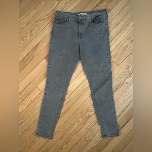 Women’s Levi’s 720 High-Rise jeans
